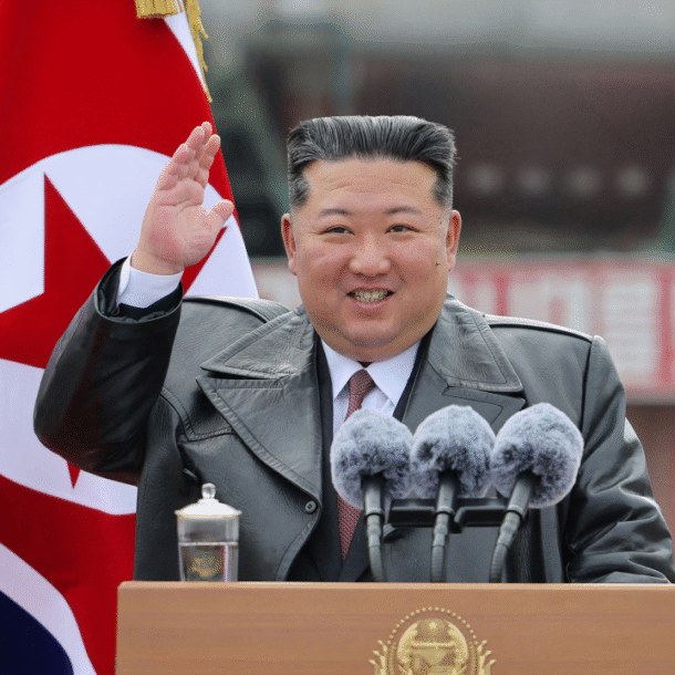 ong-kim-jong-un-tai-dac-cu-chu-tich-trieu-tien