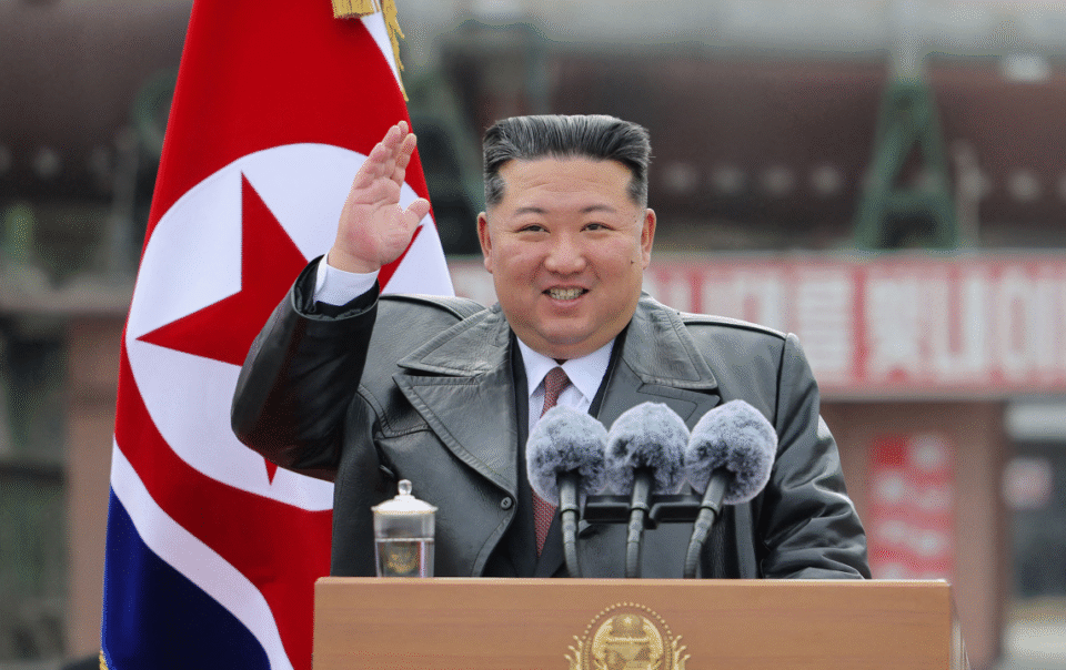 ong-kim-jong-un-tai-dac-cu-chu-tich-trieu-tien