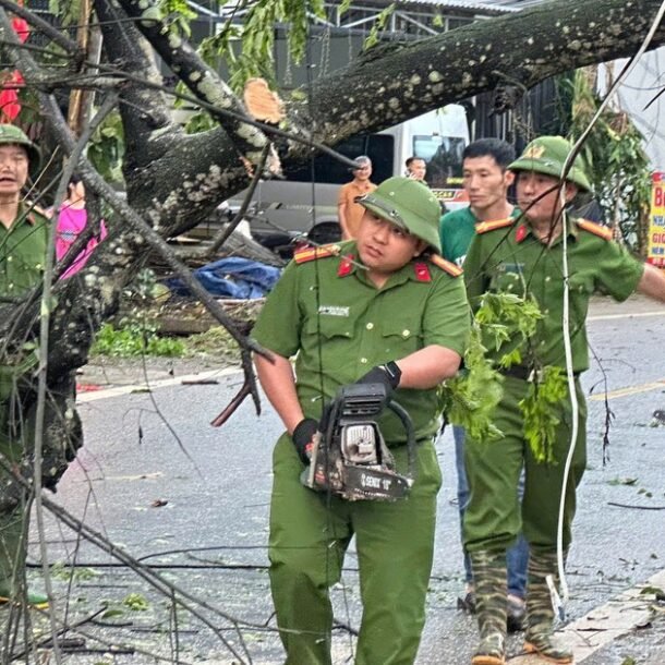 3-tinh-co-mua-giong,-2-nguoi-bi-thuong,-824-ngoi-nha-hu-hong