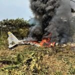 roi-m&aacute;y-bay-qu&acirc;n-su-colombia-cho-125-binh-si,-8-nguoi-chet