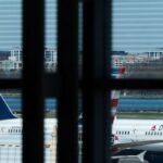 h&atilde;ng-delta-ngung-dich-vu-dac-biet-cho-ph&iacute;a-nghi-si-my-tai-c&aacute;c-s&acirc;n-bay