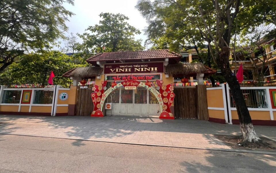 vu-co-giao-dung-thuoc-danh-hoc-sinh-‘chan-thuong’-tay:-phuong-cong-bo-thong-tin-moi