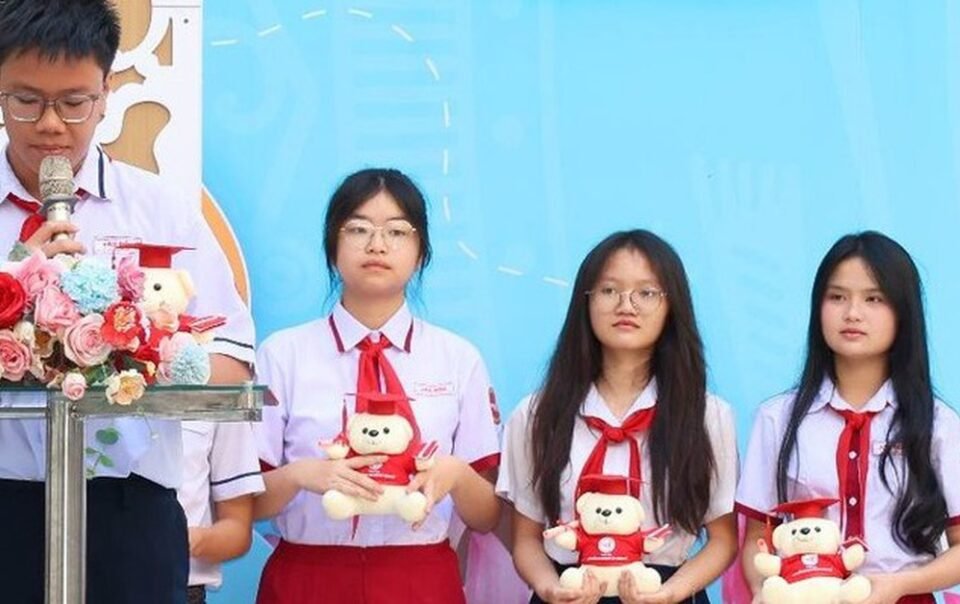 thi-hoc-sinh-gioi-lop-9-o-tp.hcm:-67-hoc-sinh-doat-giai-nhat