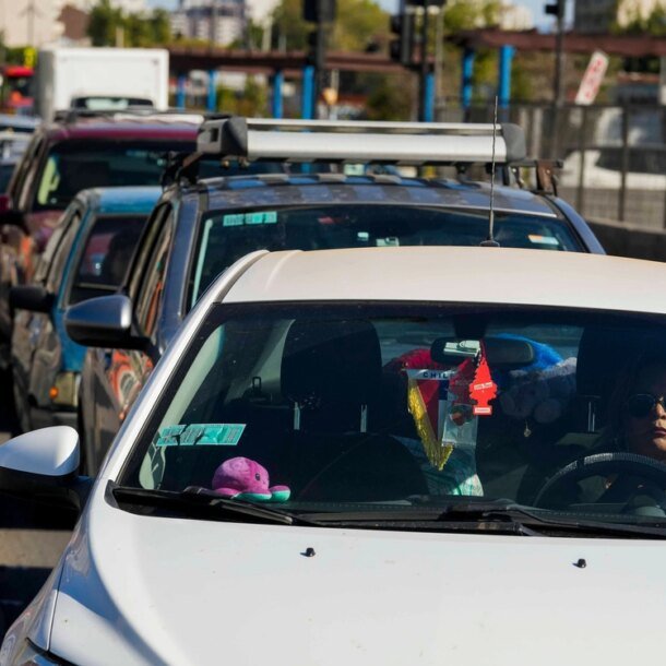 gia-dau-the-gioi-giam-gan-6%-con-98-usd/thung