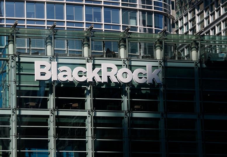 blackrock-sees-ai-driving-crypto’s-next-bull-phase-as-altcoin-interest-fades
