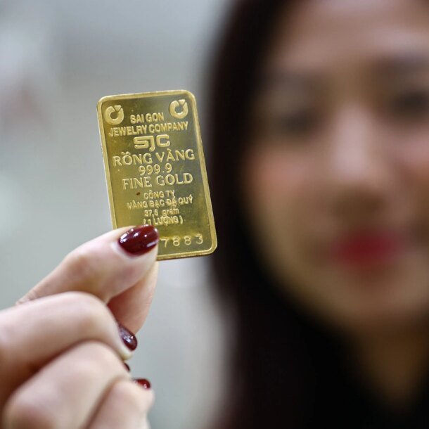 moi-luong-vang-mieng-giam-hon-5-trieu-dong