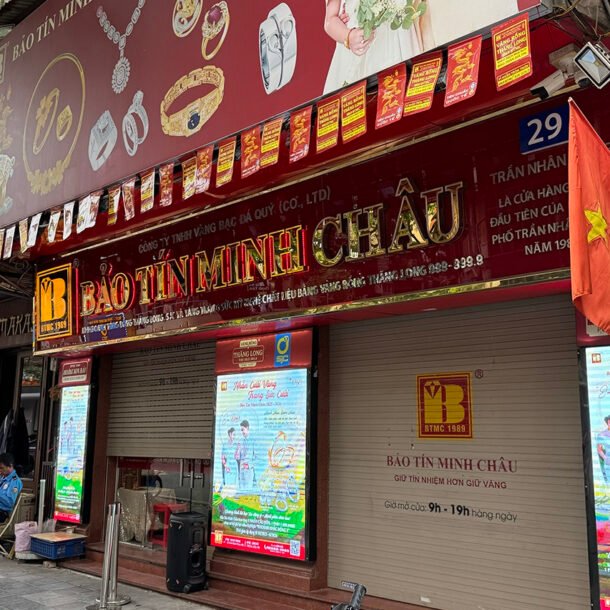 cua-hang-vang-bao-tin-minh-chau-o-tran-nhan-tong-dot-ngot-dong-cua