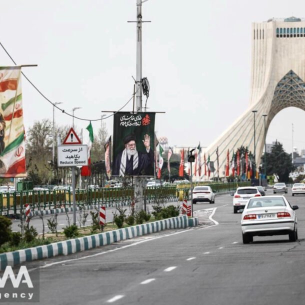 iran-bac-bo-de-xuat-ngung-ban-cua-my