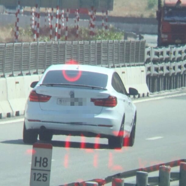 tai-xe-chay-toi-142-km/gio-tren-cao-toc-chi-cho-phep-90-km/gio