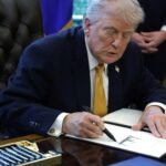 &ocirc;ng-trump-l&agrave;-tong-thong-my-dau-ti&ecirc;n-c&oacute;-chu-k&yacute;-tr&ecirc;n-tien-giay