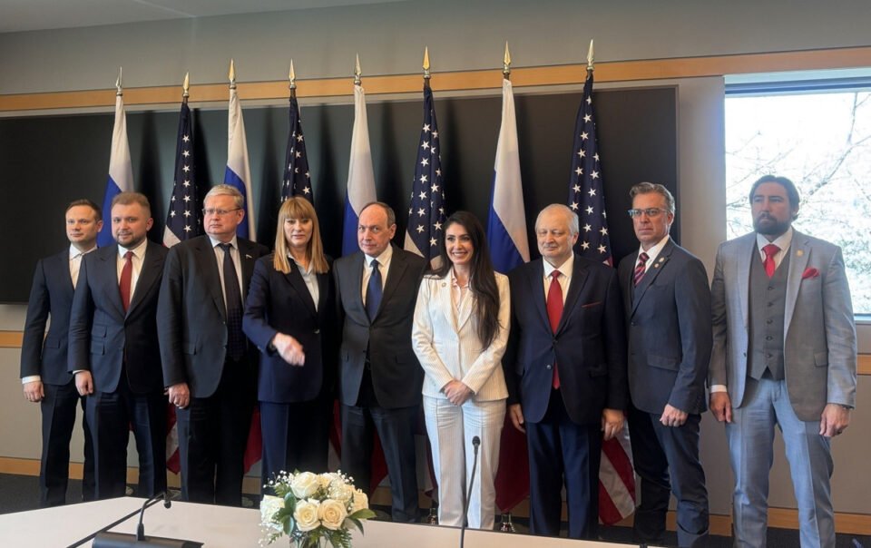 cac-nha-lap-phap-my-va-nga-dam-phan-o-washington