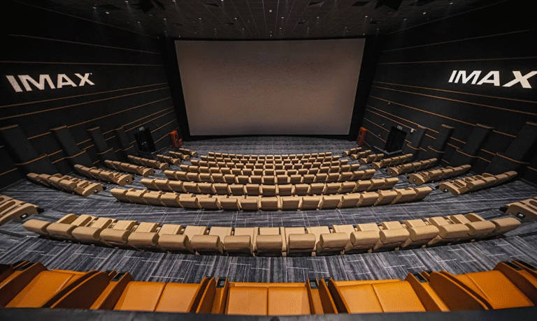 chien-luoc-nang-chuan-trai-nghiem-dien-anh-cua-galaxy-studio