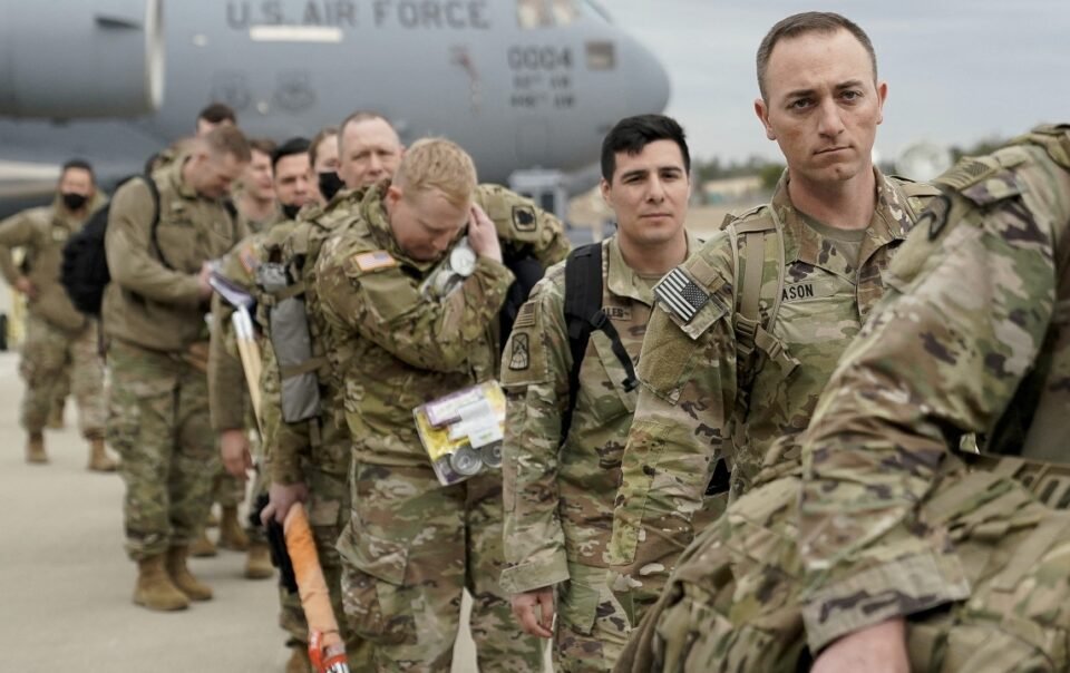 my-co-the-dieu-them-10.000-linh-toi-trung-dong