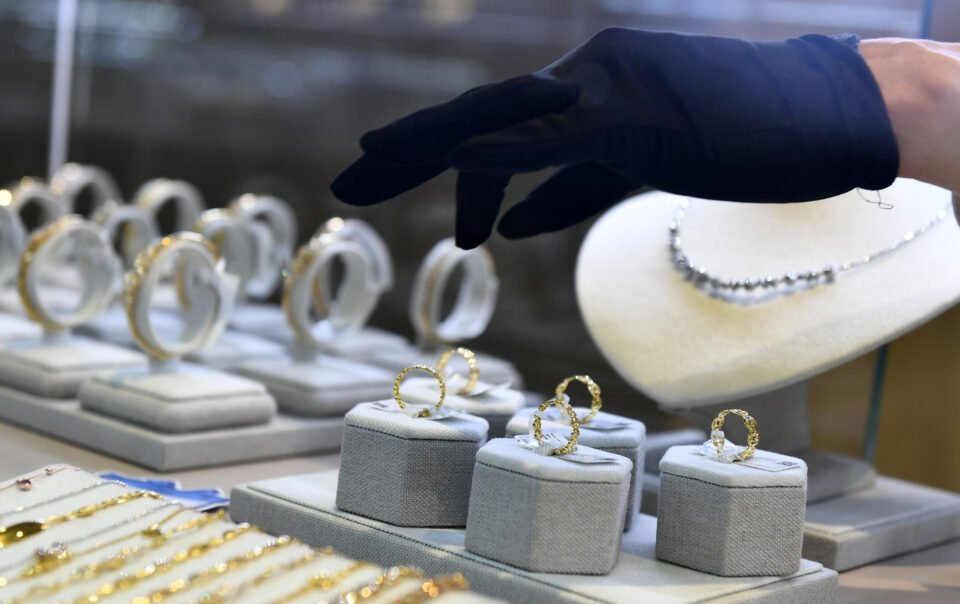 bien-co-moi-o-vang-bao-tin-minh-chau;-kiem-28-trieu/thang-co-the-chua-can-nop-thue-tncn