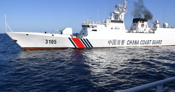 trung-quoc-tuy&ecirc;n-bo-vua-tuan-tra-quanh-b&atilde;i-can-tranh-chap-o-bien-d&ocirc;ng