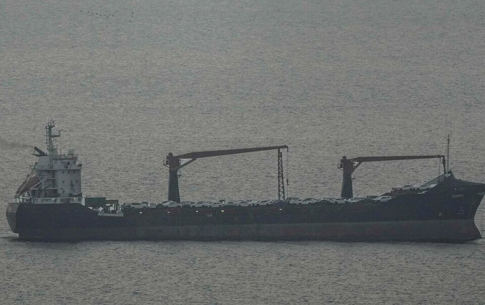 ong-trump-co-the-can-nhac-ngung-chien-ma-khong-can-mo-lai-hormuz