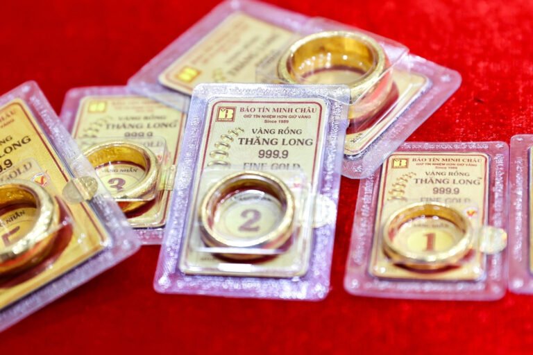 gia-vang-hom-nay-31/3/2026-tiep-tuc-tang,-vang-mieng-sjc-len-moc-moi