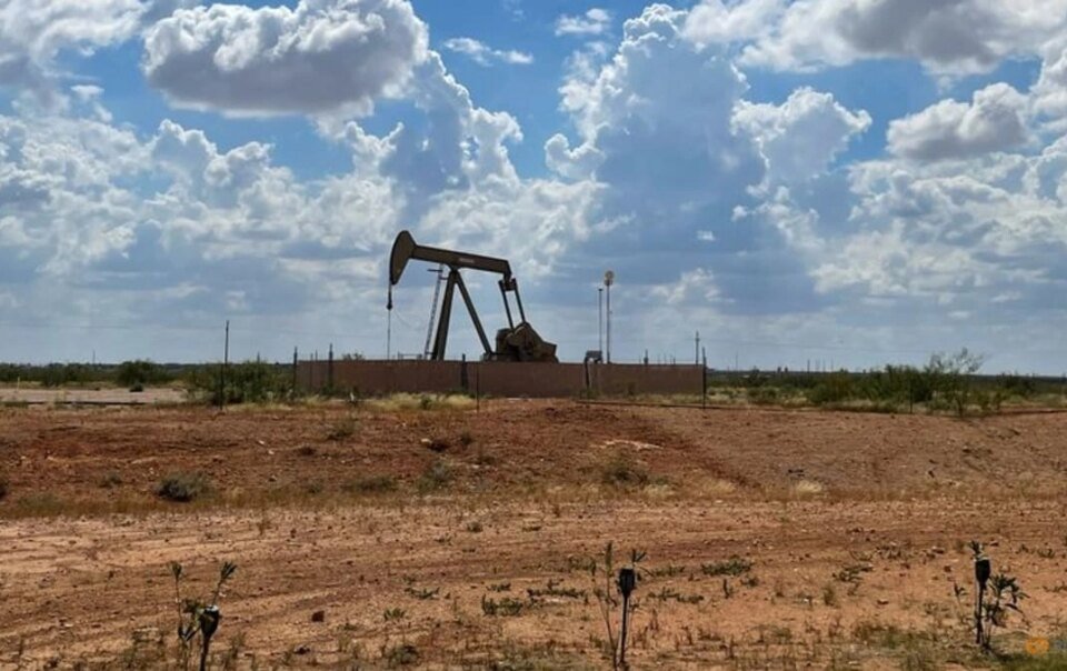 gia-dau-tiep-tuc-tang