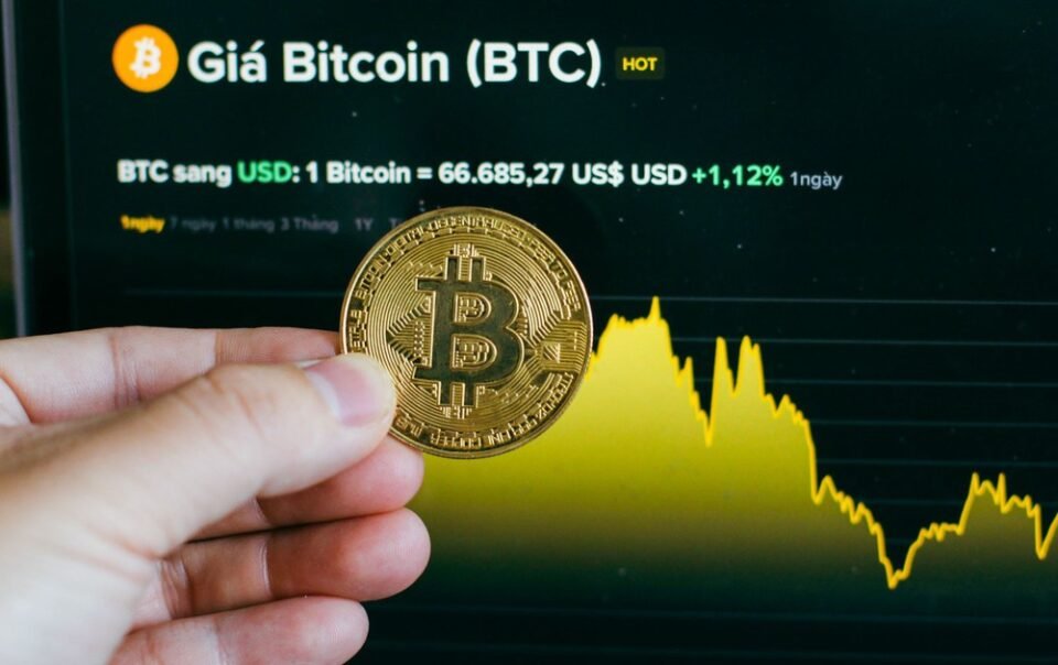 gia-bitcoin-hom-nay-313.2026:-giam-6-thang-lien-tiep