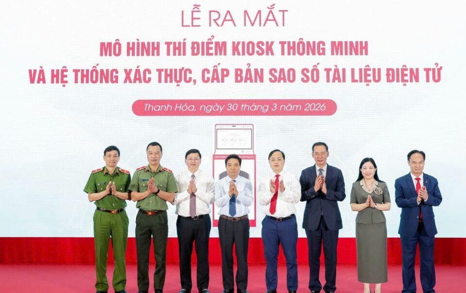 agribank-dong-hanh-cung-tinh-thanh-hoa-trien-khai-mo-hinh-kiosk-hanh-chinh-cong-thong-minh