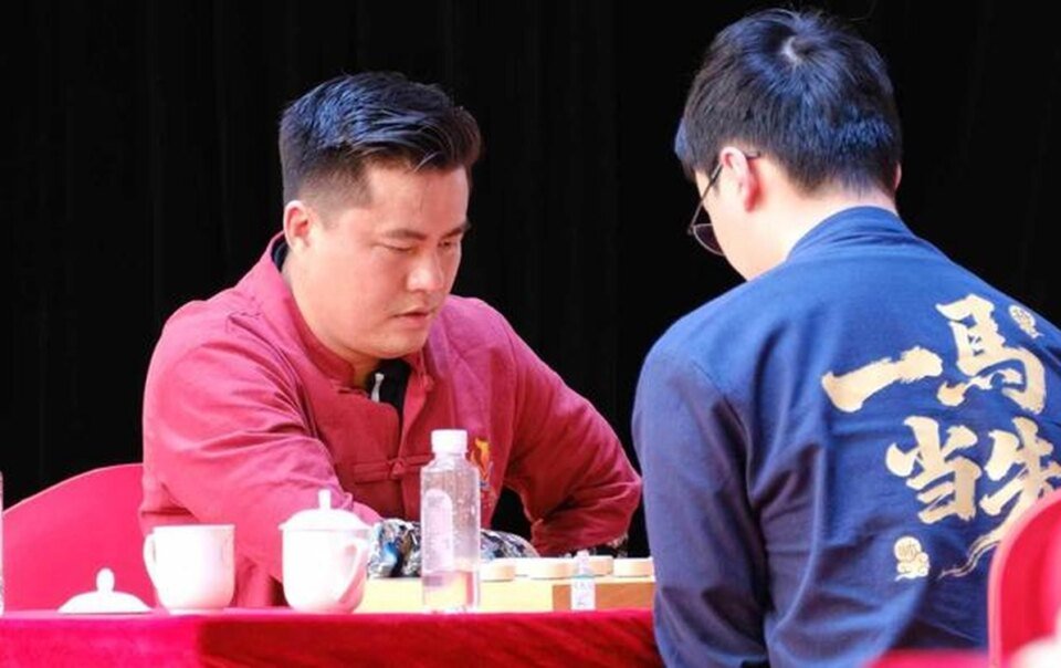 lang-co-tuong-trung-quoc-hen-tai-chien-lai-ly-huynh-o-sieu-giai-tien-ti