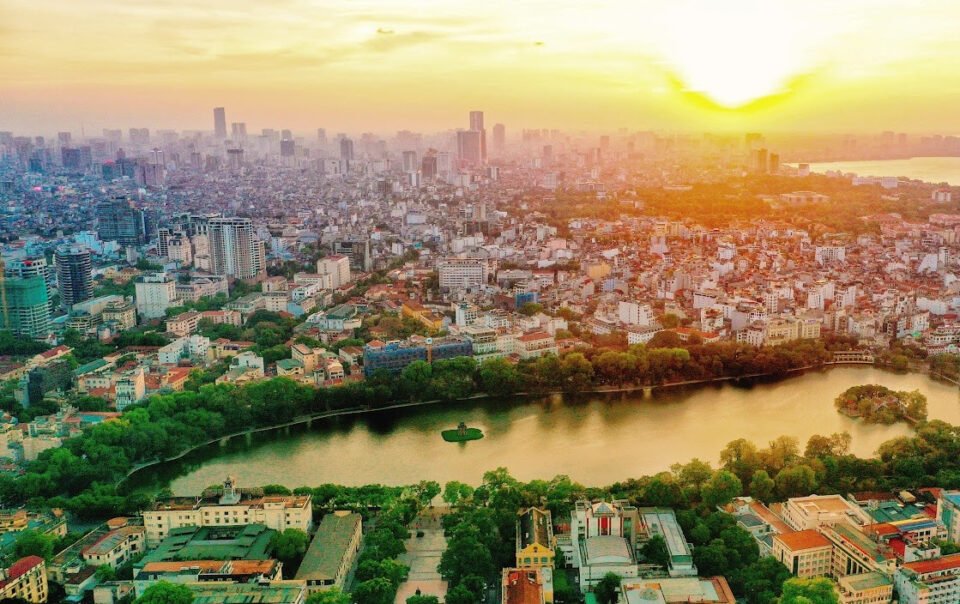 dong-tien-500.000-ty-dong-'nam-im'-trong-dan,-can-keo-vao-san-xuat