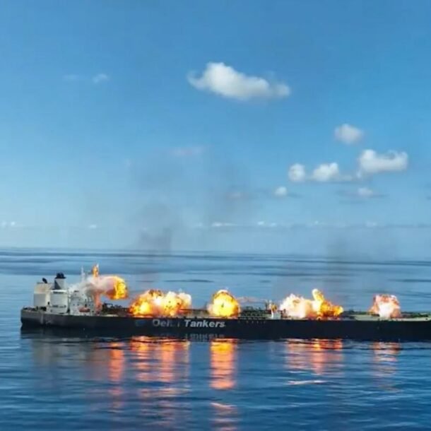 ro-tin-iran-thuc-houthi-chuan-bi-chien-dich-moi,-eo-bien-bab-el-mandeb-‘nong’-sau-hormuz