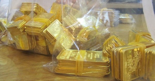 gia-vang-tang-manh,-nhieu-nguoi-tiec-nuoi-vi-mat-co-hoi-mua-gia-thap