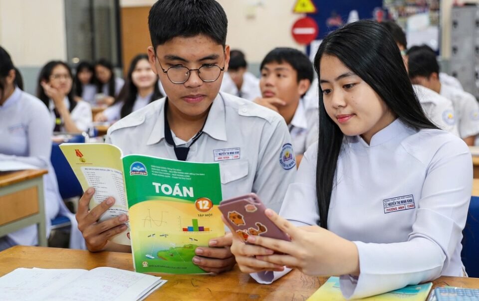 tin-tuc-dac-biet-tren-bao-in-thanh-nien-24.2026