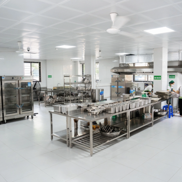 so-thit-lon-benh,-nhieu-phu-huynh-ha-noi-bo-com-ban-tru