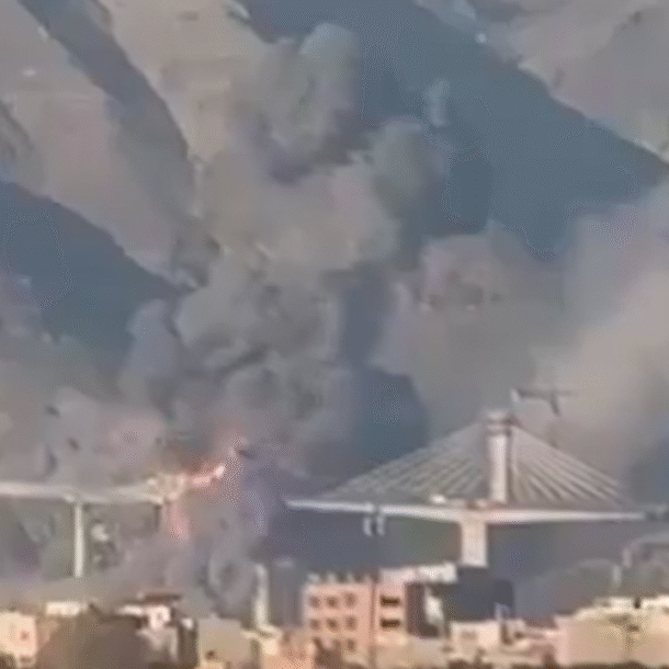 ong-trump-dang-video-‘cay-cau-lon-nhat-o-iran-sup-do’