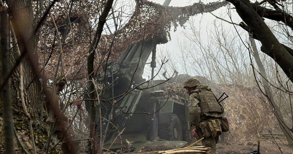 chien-su-ukraine-ng&agrave;y-1.499:-th&ocirc;ng-tin-tr&aacute;i-chieu-ve-luhansk