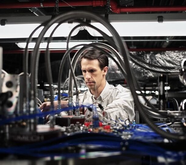 a-simple-explainer-on-what-quantum-computing-actually-is,-and-why-it-is-terrifying-for-bitcoin