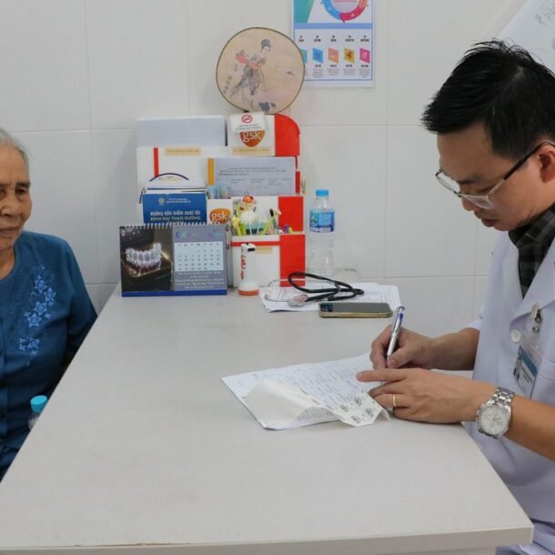 nguoi-dan-tp.hcm-di-kham-tam-soat,-phat-hien-benh-nao-nhieu-nhat?