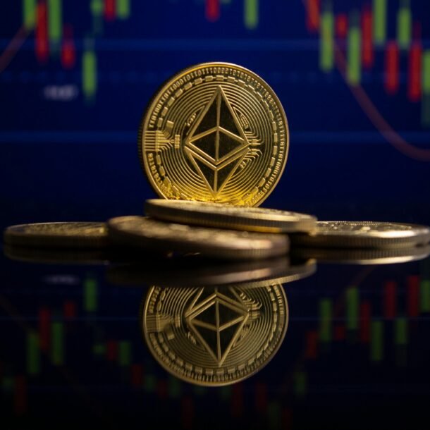 ethereum-eyes-macro-bottom-as-key-level-comes-into-focus:-analyst