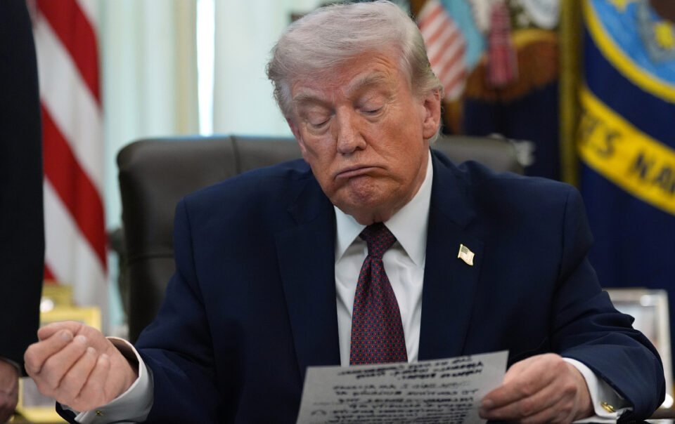 the-luong-nan-voi-ong-trump-trong-cuoc-chien-iran