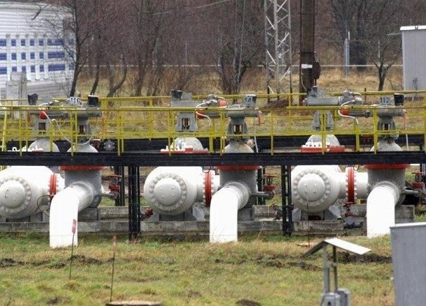 serbia-chan-dung-am-muu-danh-bom-duong-ong-khi-dot-nga-–-hungary