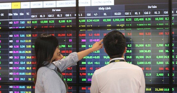 chuyen-gia-tvs-du-bao-kqkd-quy-1-cua-loat-nhom-nganh-“hot”:-ban-le,-thep,-bao-hiem,-phan-bon