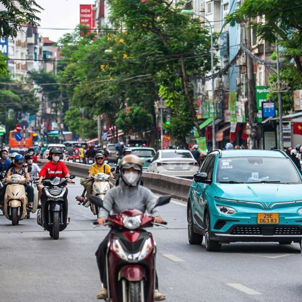 ha-noi-khong-cam-tuyet-doi-o-to,-xe-may-xang-trong-toan-bo-vanh-dai-1-tu-1/7