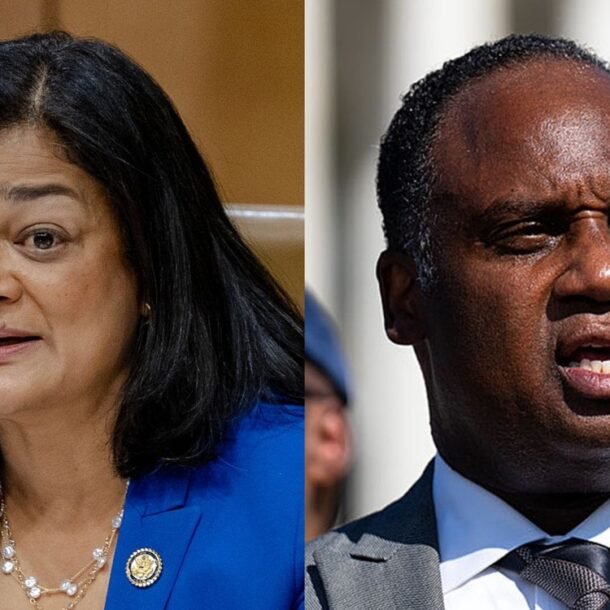 nghi-si-my-den-tham-cuba,-cam-ket-thuc-day-do-bo-trung-phat