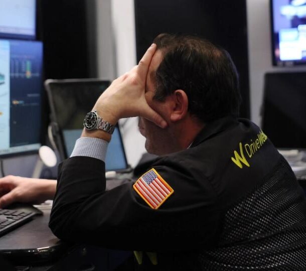 bitcoin-options-market-is-quietly-pricing-a-major-downside-move