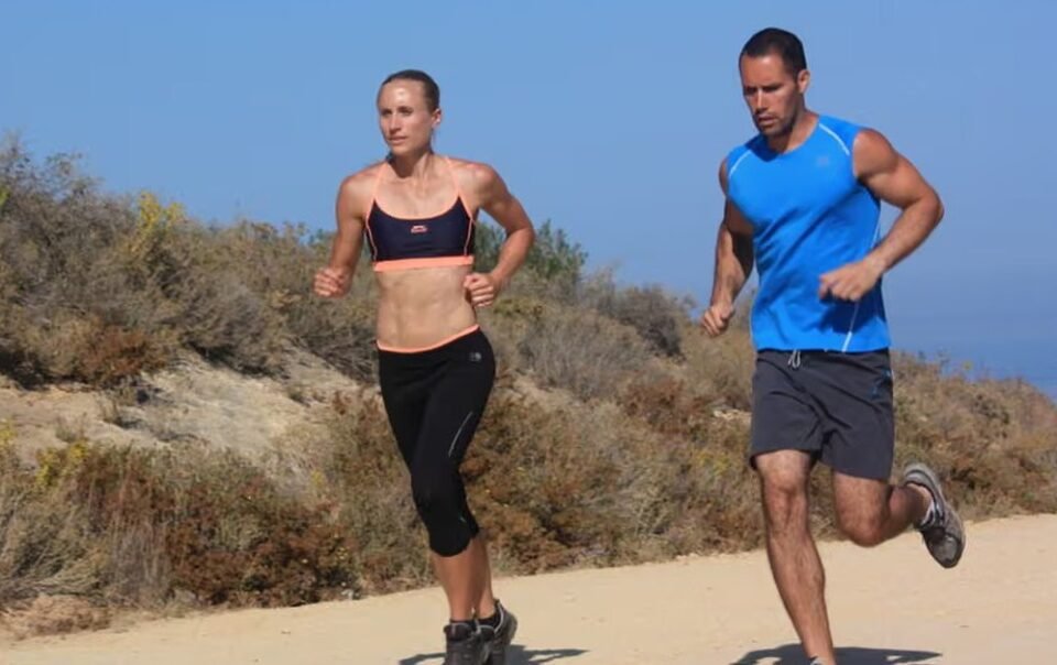 vi-sao-khong-nen-tap-the-thao-mot-minh?