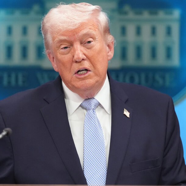 ong-trump:-my-co-the-pha-huy-toan-bo-cau,-nha-may-dien-iran-trong-4-gio