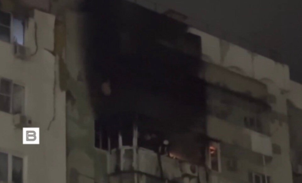 uav-ukraine-tan-cong-cang,-dam-vao-toa-nha-chung-cu-o-nga