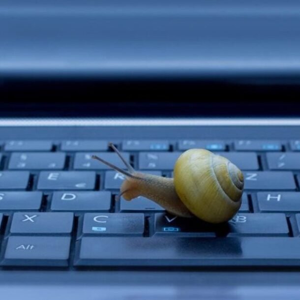 tai-sao-pc-windows-cang-dung-lau-cang-cham?