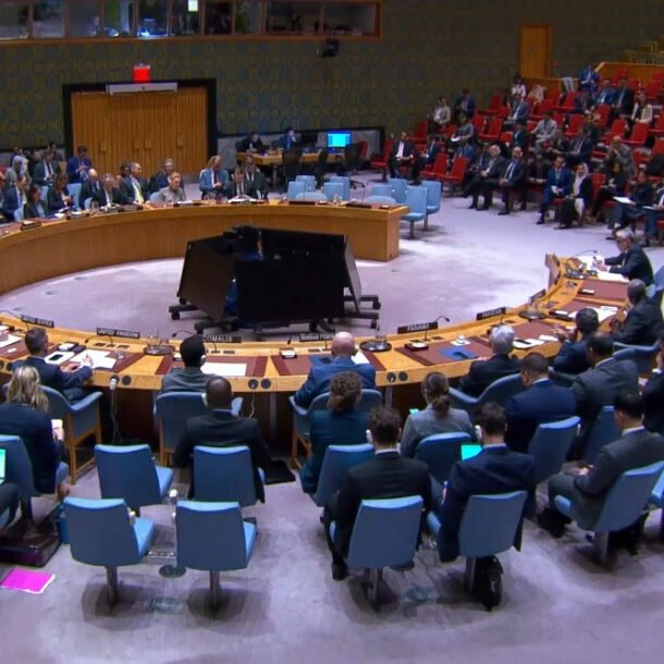 nga-va-trung-quoc-phu-quyet-du-thao-nghi-quyet-cua-hoi-dong-bao-an-ve-hormuz