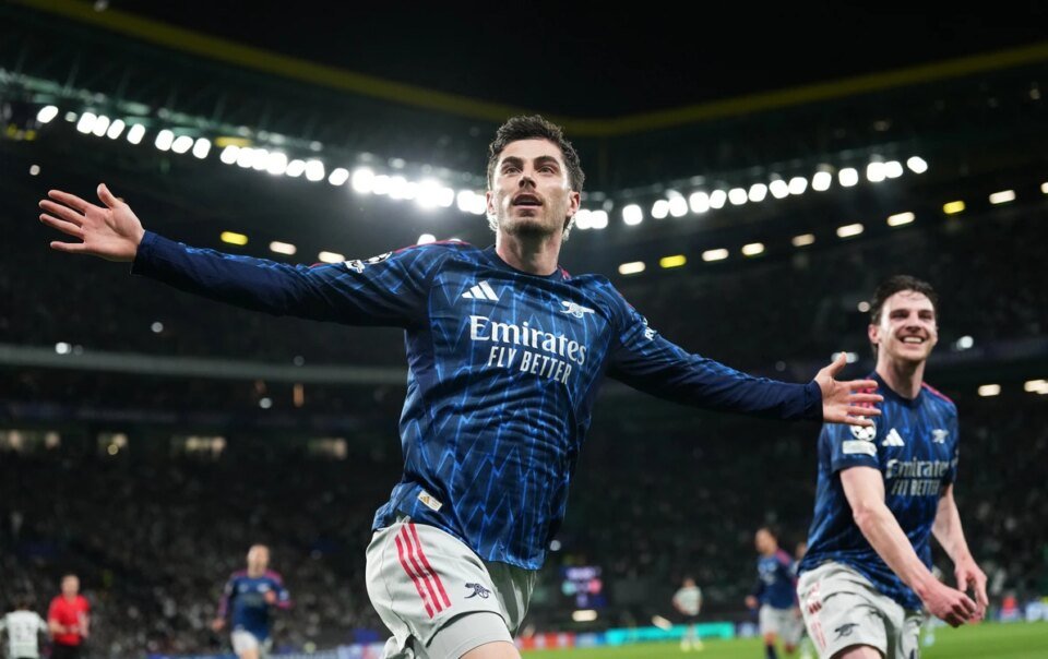 hlv-arteta-thay-nguoi-dinh-cao,-arsenal-danh-bai-sporting-phut-cuoi