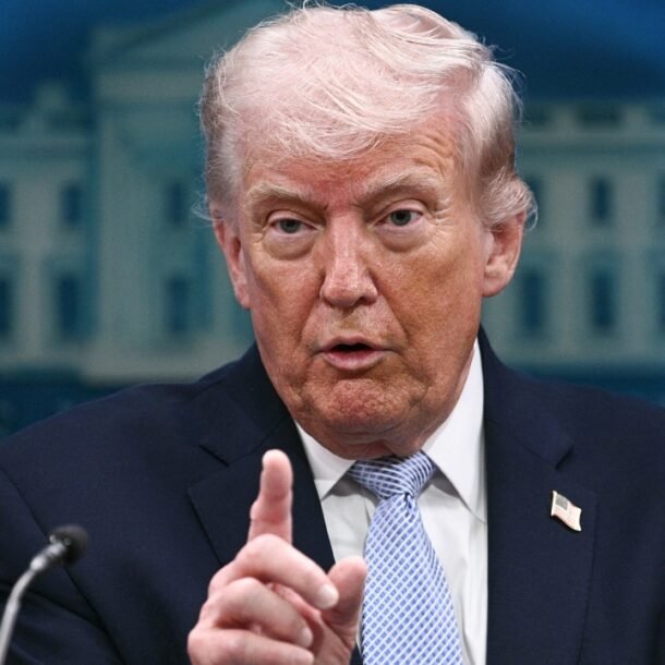 toi-hau-thu-sap-het-han,-ong-trump-de-doa-‘xoa-so-nen-van-minh-iran’