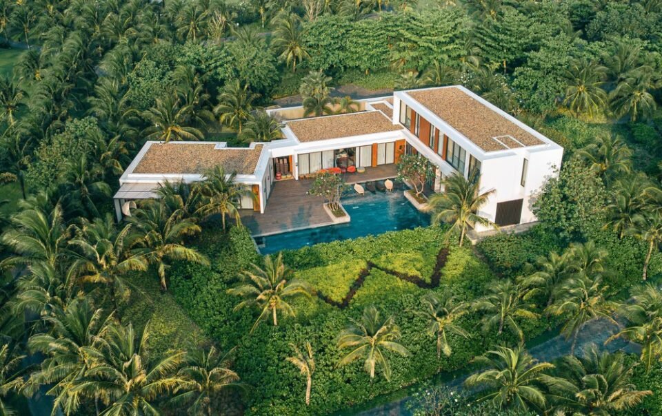 den-cam-ranh-de-nghi-le-va-ngu-ngon-tai-the-westin-resort-&-spa-cam-ranh