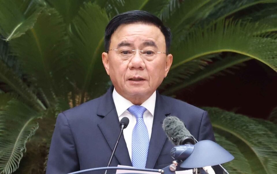 thuong-truc-ban-bi-thu-tran-cam-tu-len-duong-tham-chinh-thuc-lao-va-campuchia
